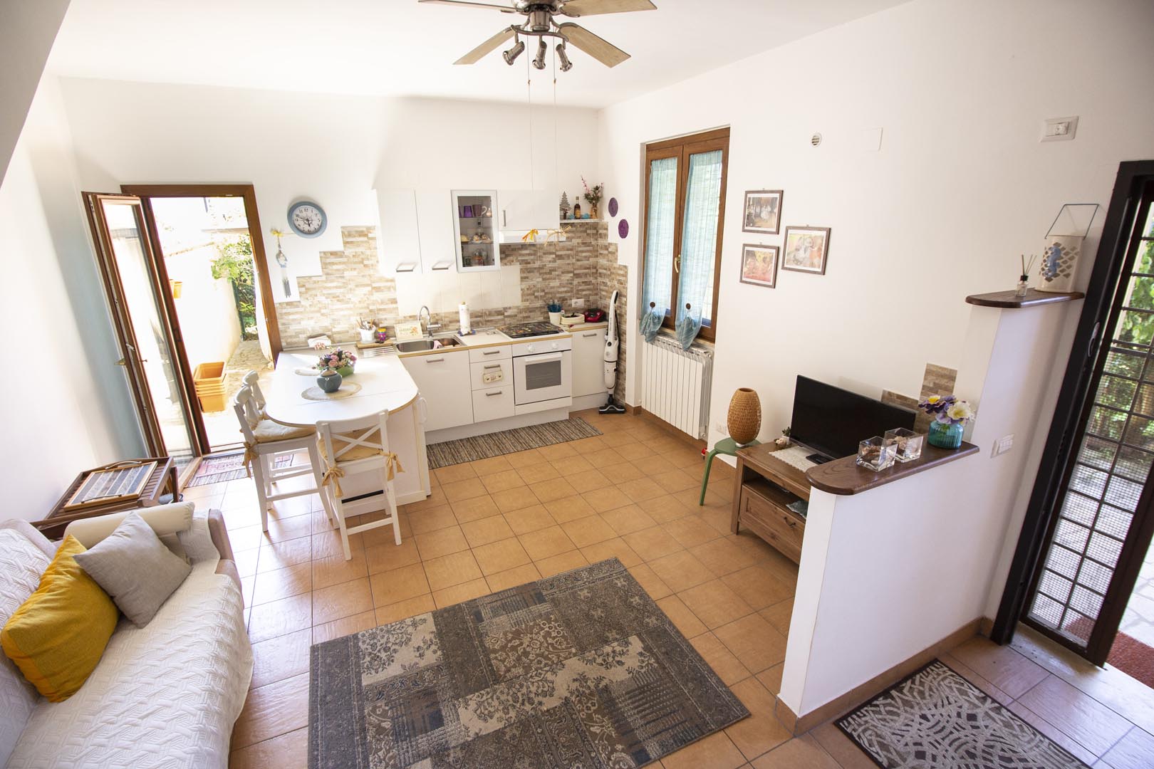 3 Stanze da Letto Stanze da Letto, ,2 BathroomsBathrooms,Villa,Vendita,1084