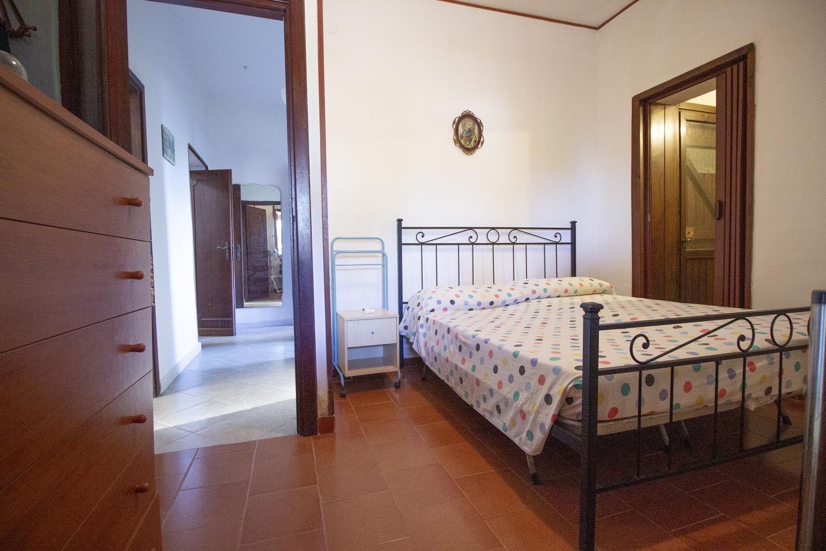 5 Stanze da Letto Stanze da Letto, ,3 BathroomsBathrooms,Appartamento,Vendita,1035