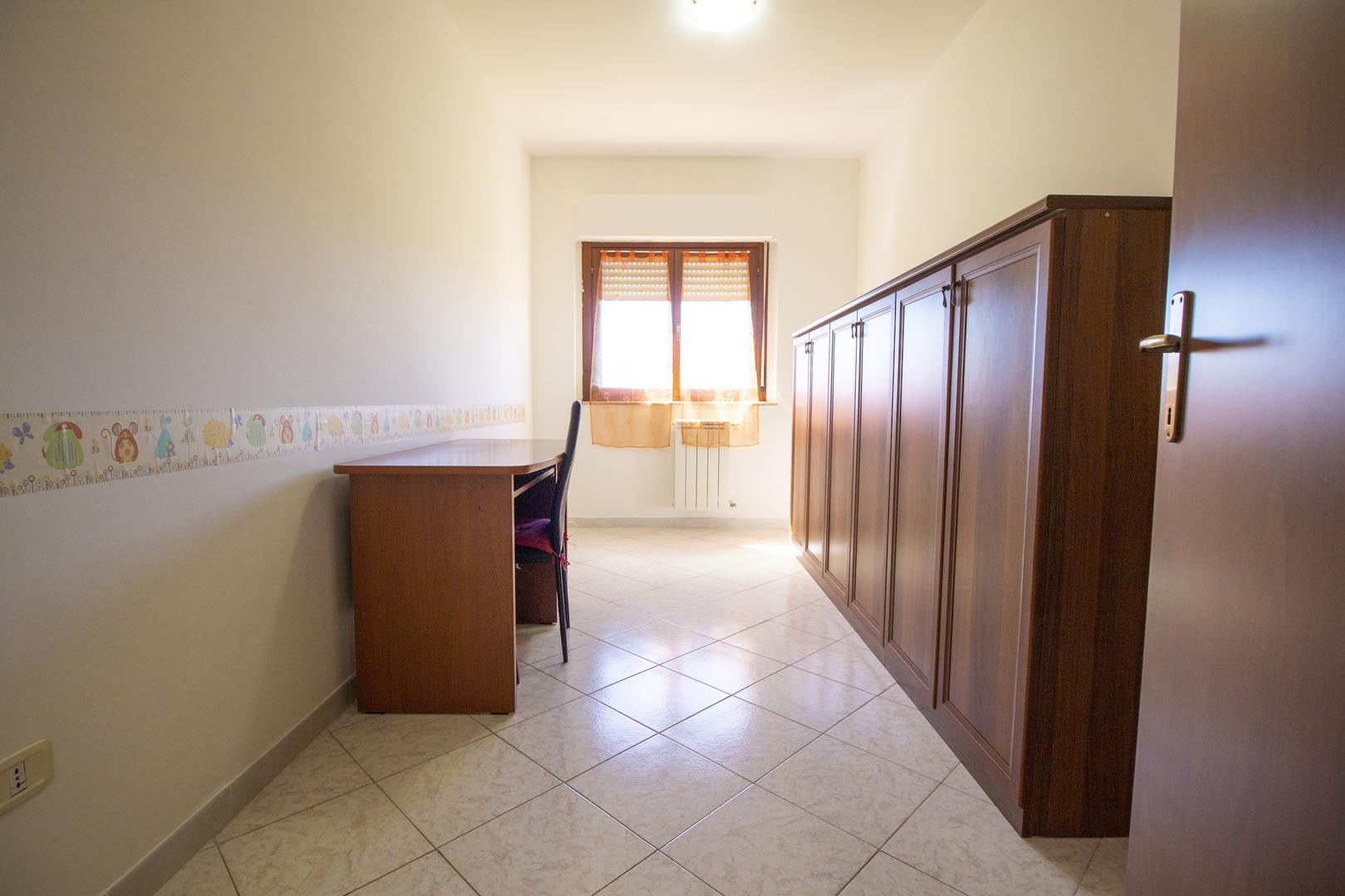 4 Stanze da Letto Stanze da Letto, ,2 BathroomsBathrooms,Appartamento,Affitto Breve,1065